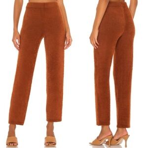 Camila Coelho Alondra fuzzy high-rise cropped pants in chocolate size S small